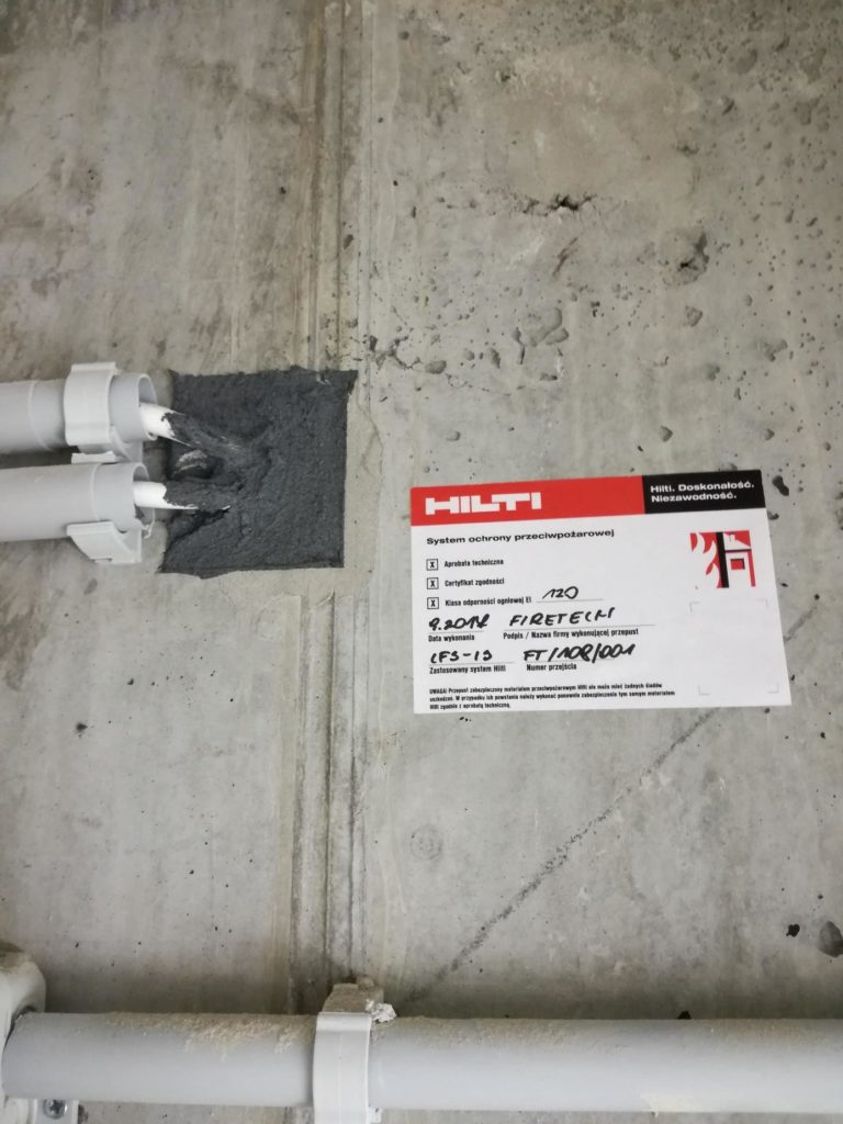 Na zdjęciu wykonane zabezpieczenie przy pomocy produktu Hilti CFS IS.